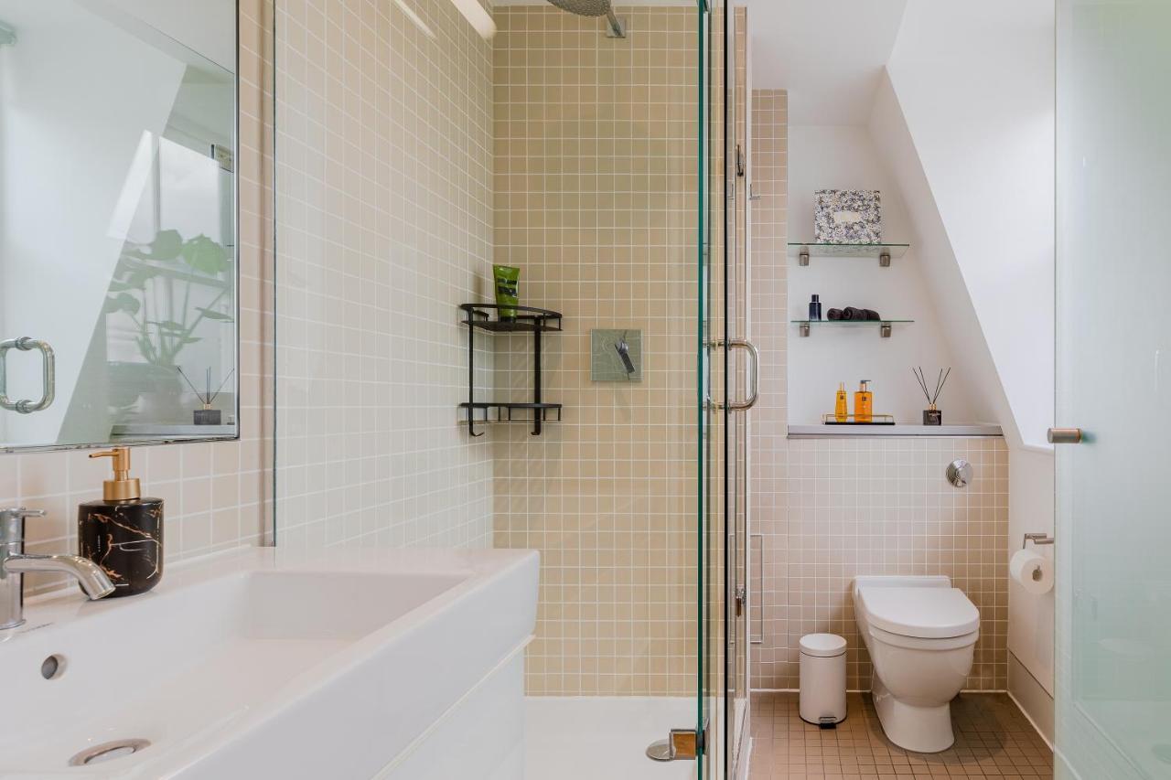 1St Class Covent Garden Residences For 1St Class Guests London Kültér fotó