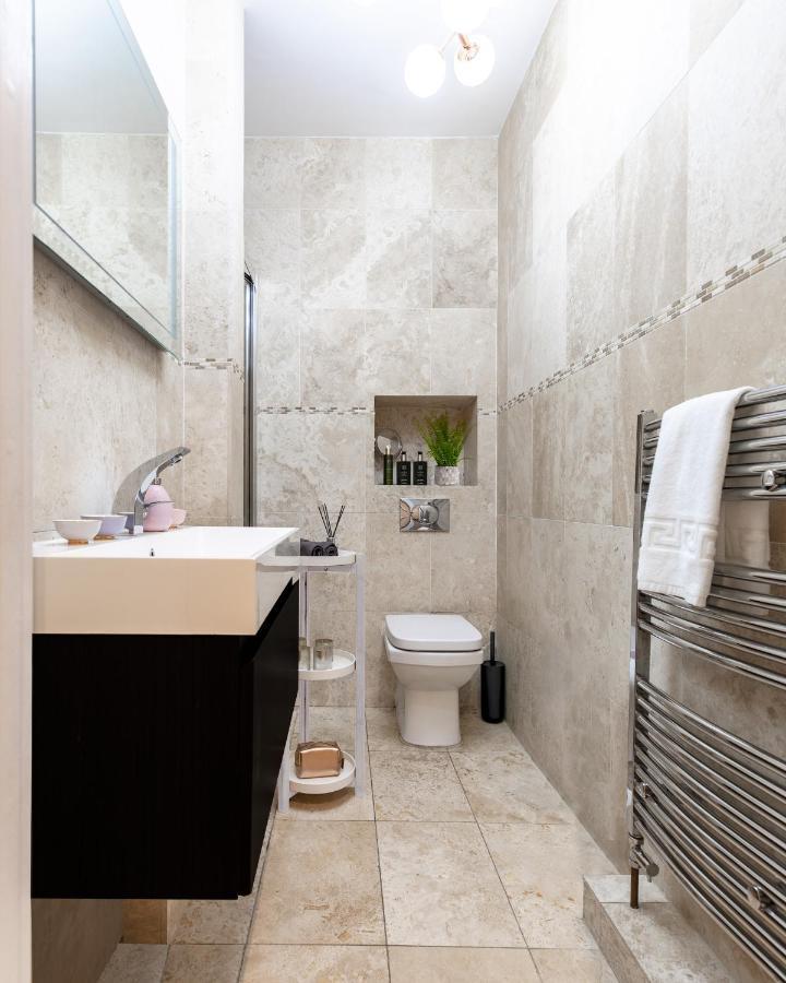 1St Class Covent Garden Residences For 1St Class Guests London Kültér fotó